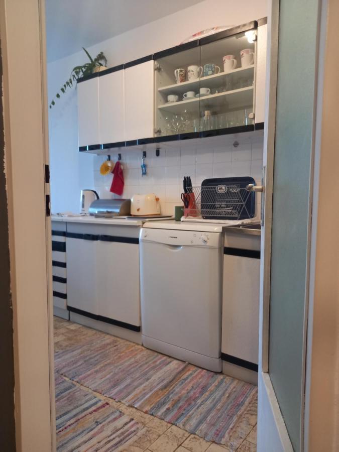 Apartment Jarun Comfort Zagreb Buitenkant foto